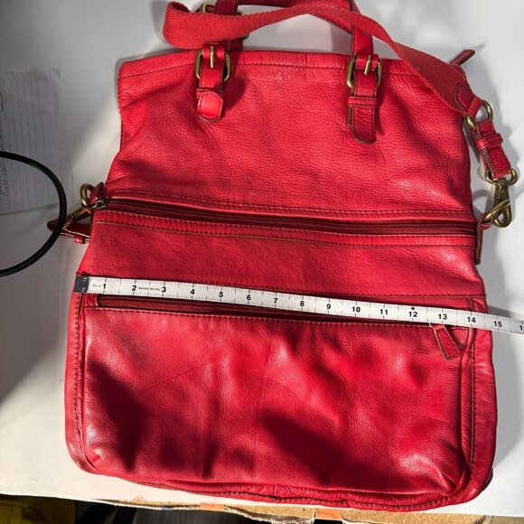 Authentic Fossil Explorer Foldover Crossbody RED. - Picture 6 of 7
